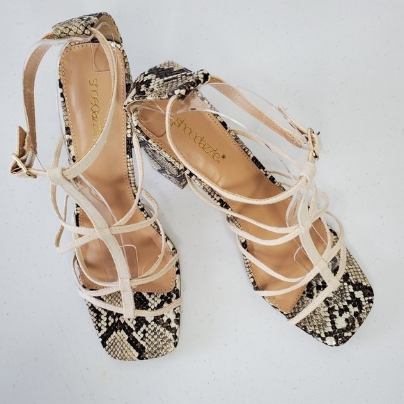 Shoedazzle Belva Strappy Block Heel Sandal Size 10 Snake Print Square Toe - Picture 11 of 13